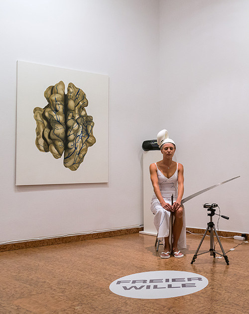 Performance Martina Gasser; Musical Saw; Singende Sge; Foto: Hans Gasser